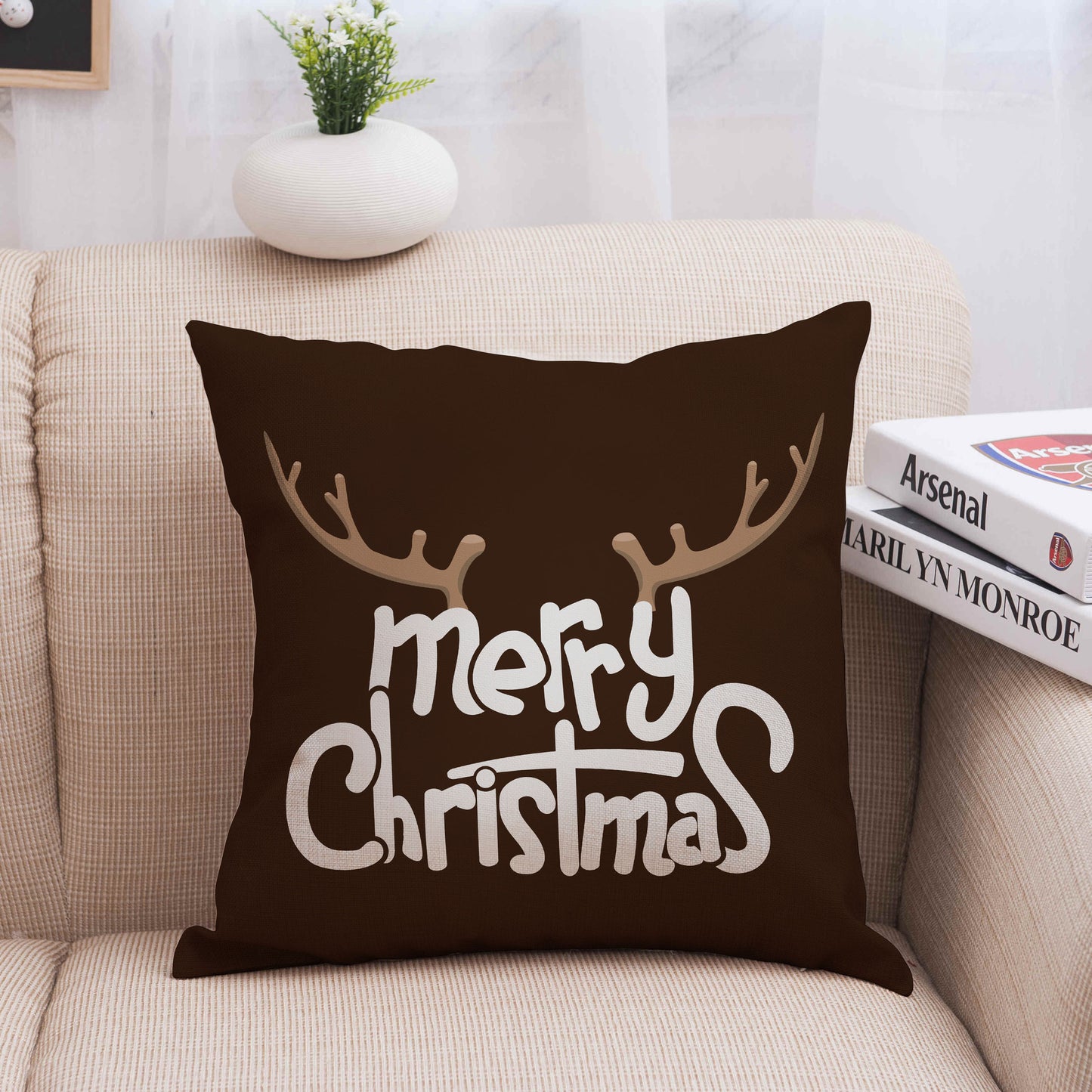 Christmas Linen Pillowcase - Festive Cushion Cover for Holiday Decor