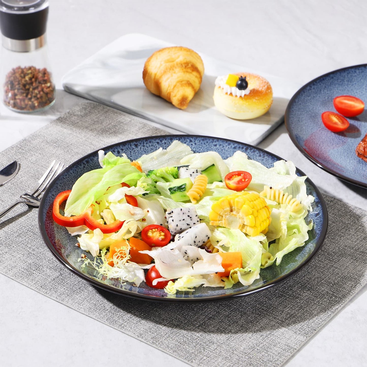 Ceramic Dinner Plates Set of 6 - Multi-Purpose Serving Plates for Steak, Pasta & Salad"